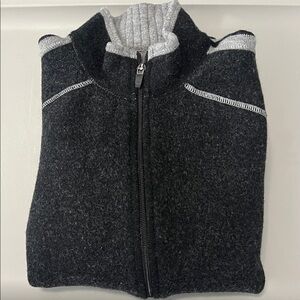 Kuhl Merino Wool Full Zip Jacket Black/Gray Size Small *Flaw